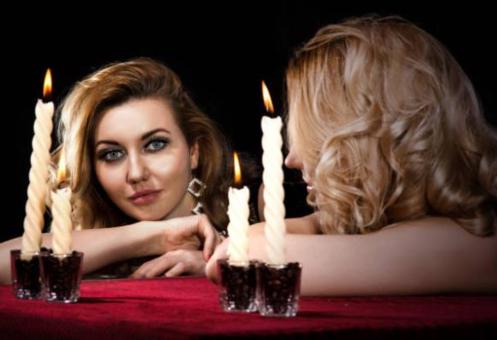 Amy – paranormaal genezer en kaartlegster voor toekomstvoorspellingen, liefde en contact met overledenen&quot;